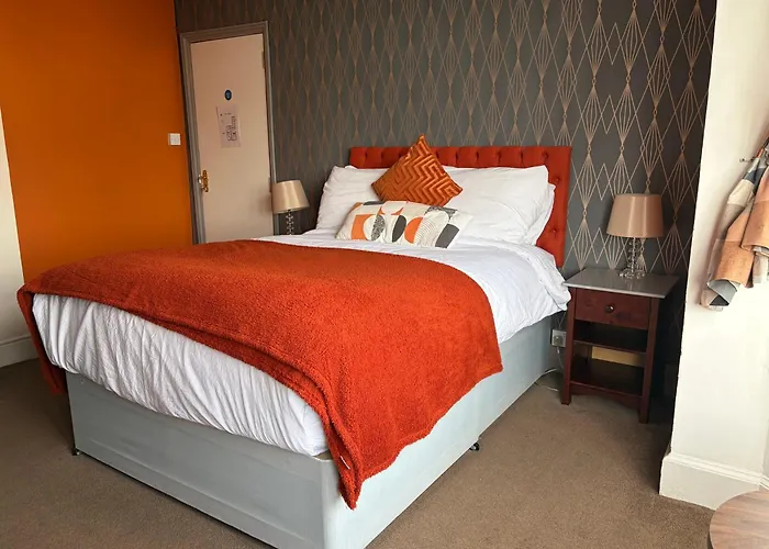 Captain Howey Hotel