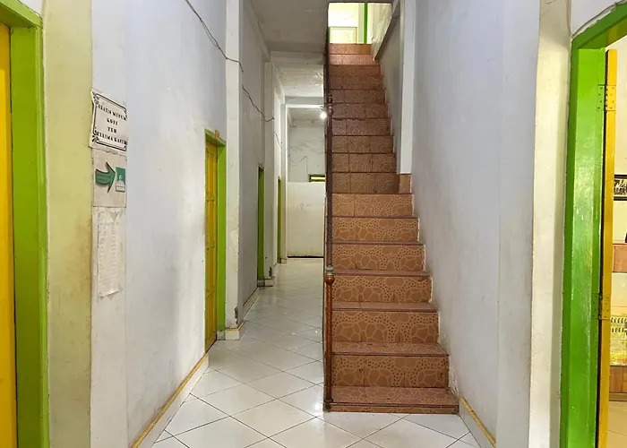 Hotel O Wisma Aliyah Near Sidrap