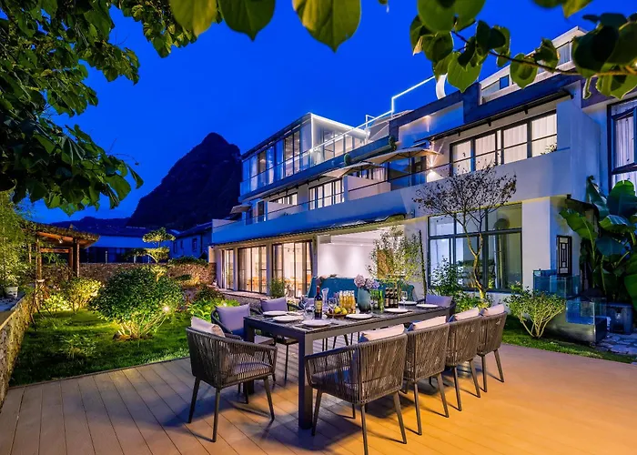 Pandora'S Hilltop House Resort