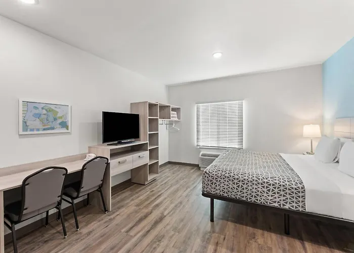 Woodspring Suites Jackson Pearl I-20