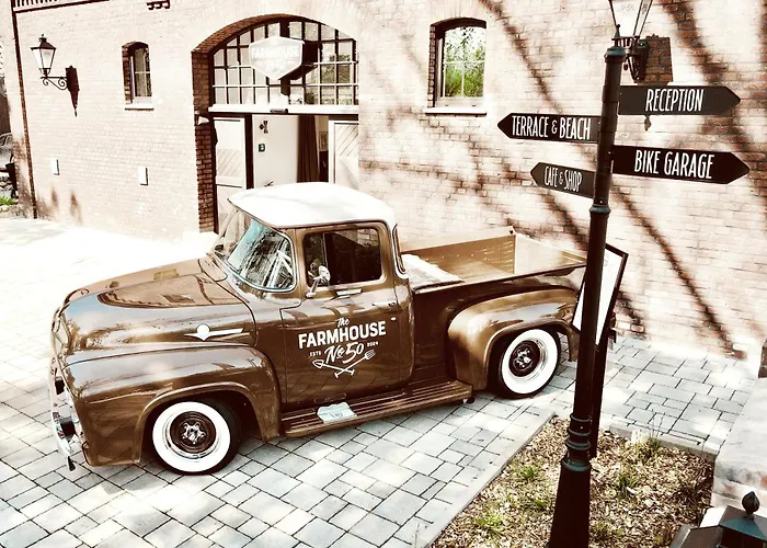 Hotel The Farmhouse No 50 - Kostenfreies Parken! - Cafe & Eventrooms
