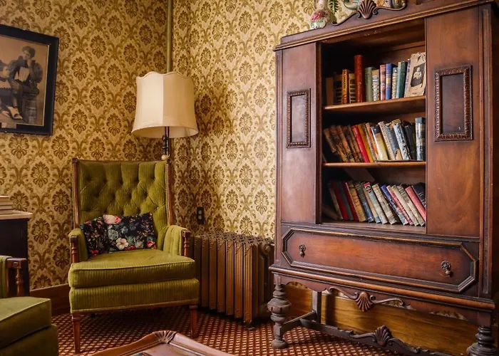 Virginian Hotel