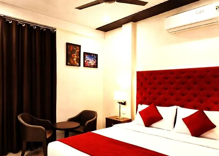 Hotel Golden Lotus Inn