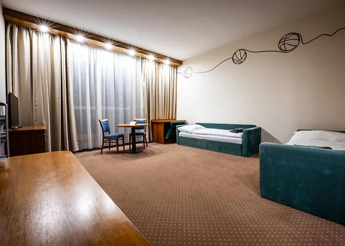 Hotel Opava - Free Parking
