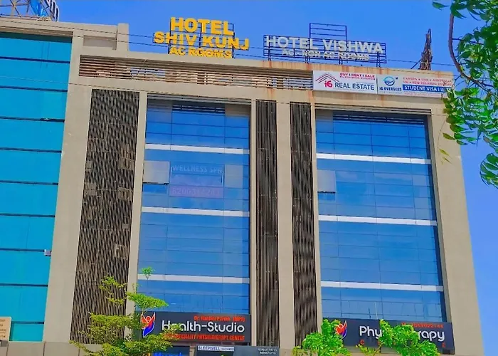 Shiv Hotel
