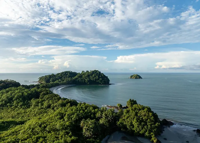 Hotel Manuel Antonio Inn