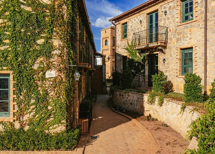 Hotel Borgo Del Vino