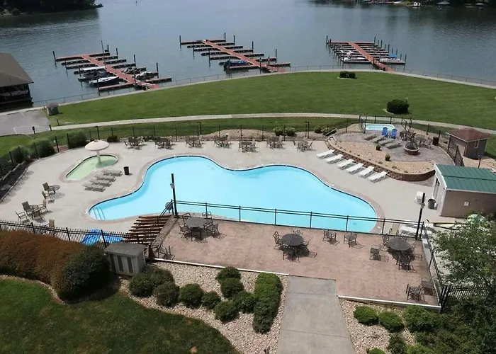 The Pointe - Serenity Shores - 3204