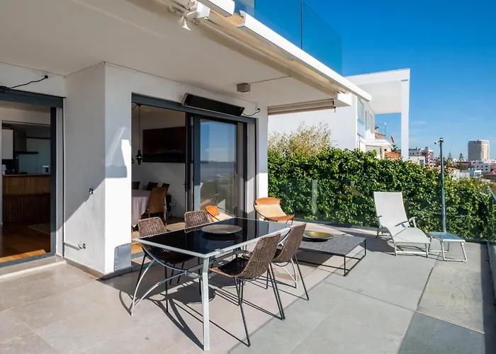 Modern Villa With Sea & River View Pool And Gym.
