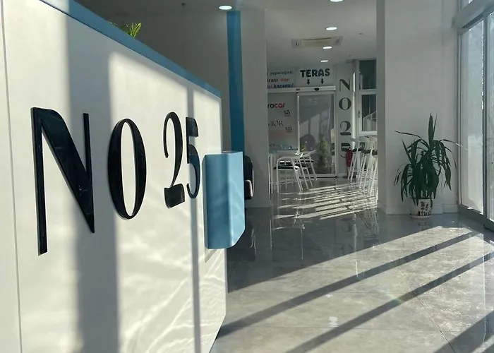 No25 Hotels