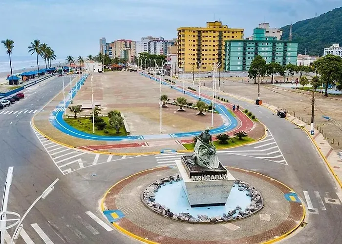 Apartamento no centro de Mongaguá