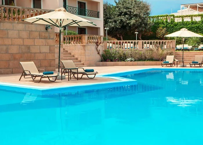 Zeus Essence Ramada By Wyndham Athens