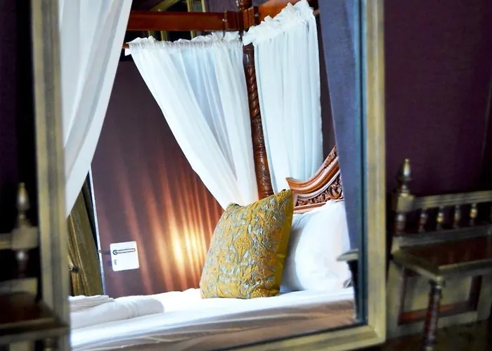 Charlotte House Hotel