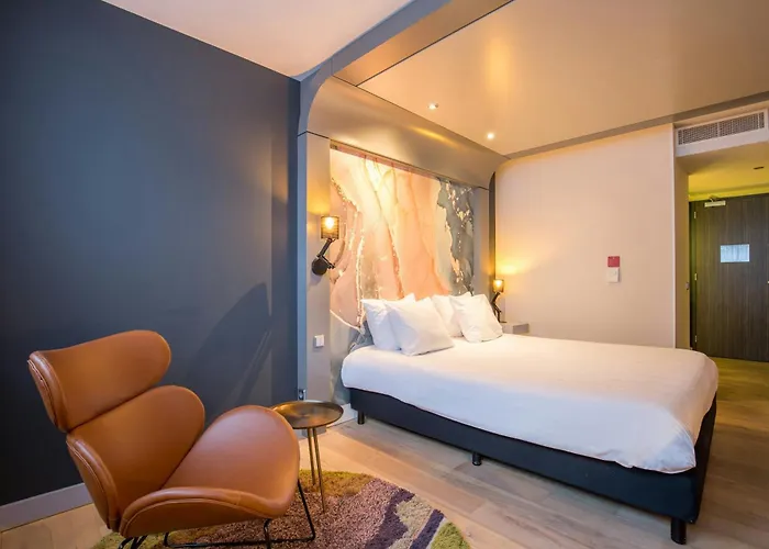 Leonardo Hotel Almere City Center