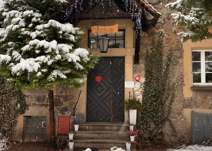 Hotel Przy Oslej Bramie - Zamek Ksiaz