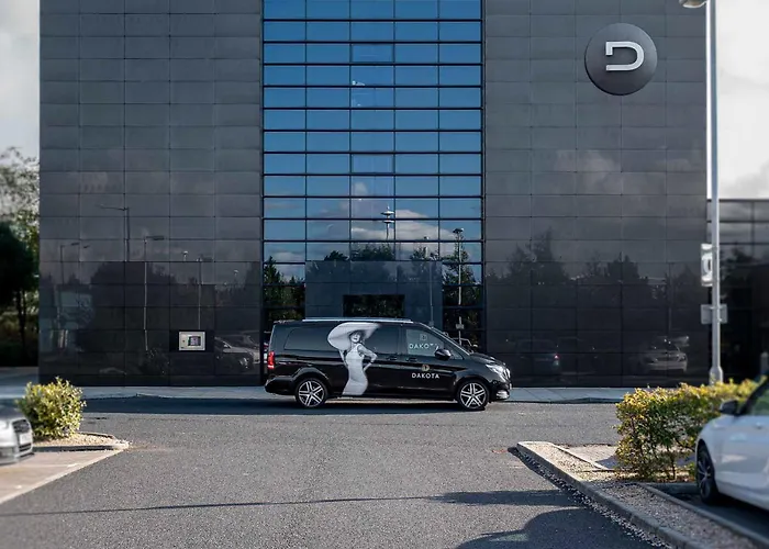 Dakota Edinburgh