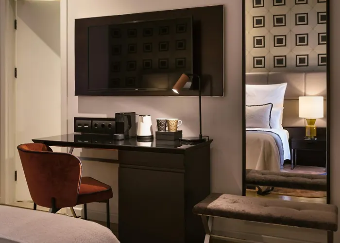 The Posthouse Berlin Potsdamer Platz- Leonardo Limited Edition