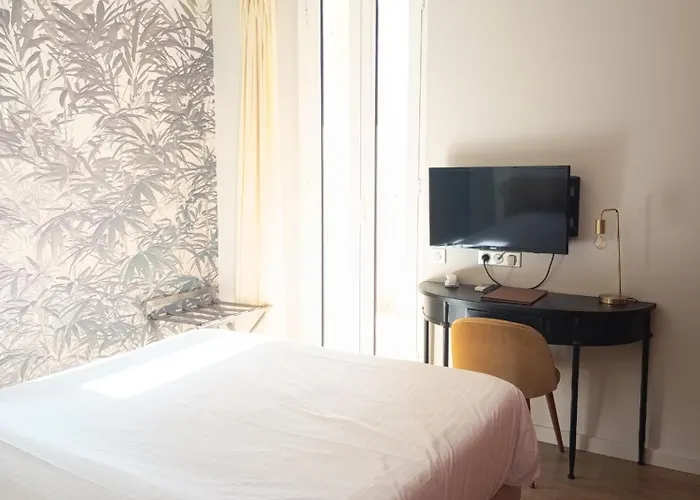 Les Galets Hotel Et B&B
