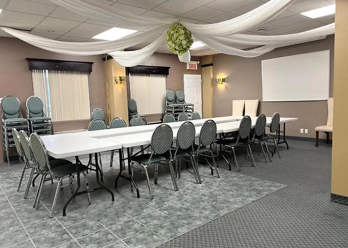 Days Inn By Wyndham Ste. Helene-De-Bagot