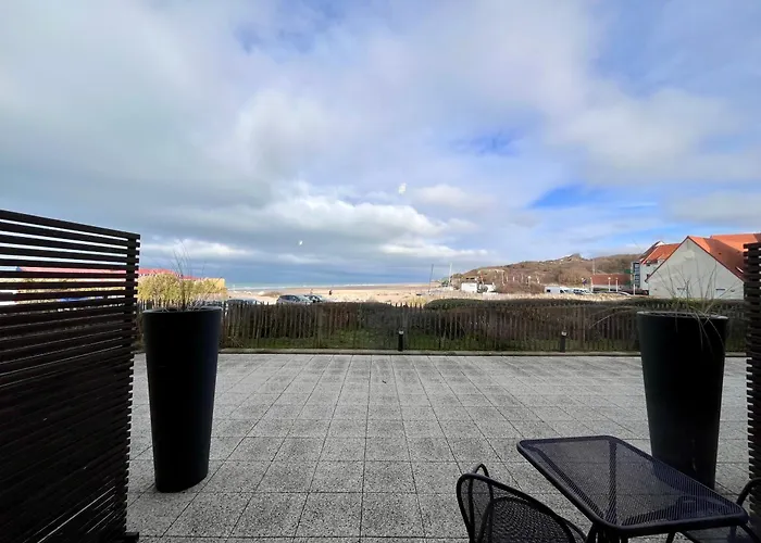 Logis- Hotel De La Baie De Wissant & Appartements