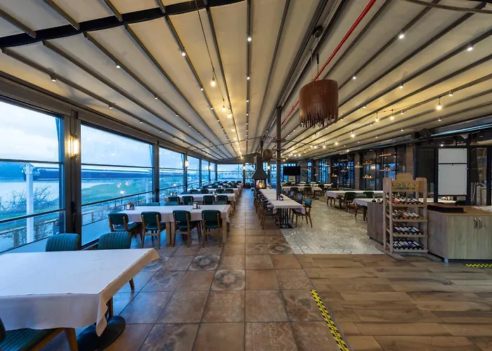 Nehir Hotel Kesan