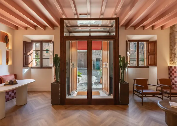 Marton Turisme De Interior (Adults Only)