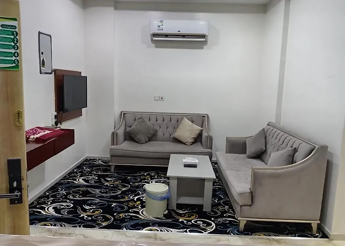 شقق القارات السبع المخدومة