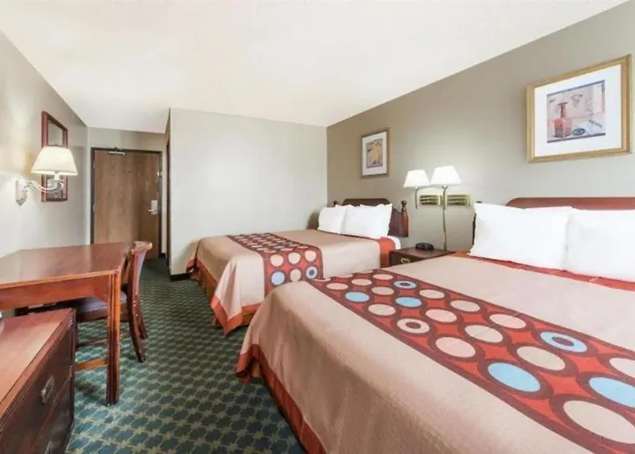 Baymont By Wyndham Bridgeton St Louis