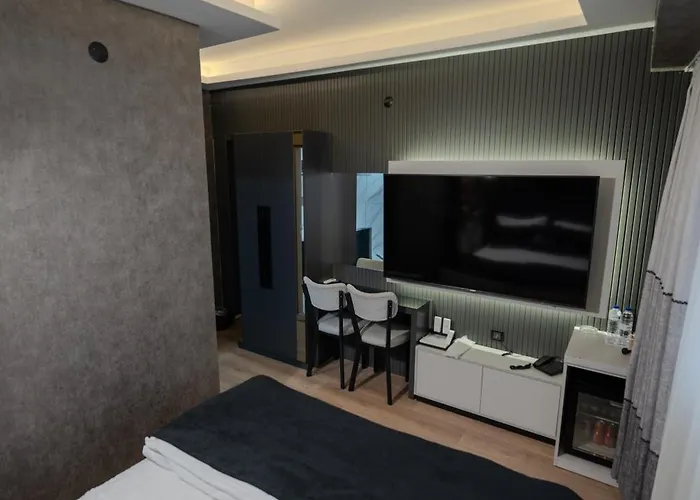 Inn City Park Hotel