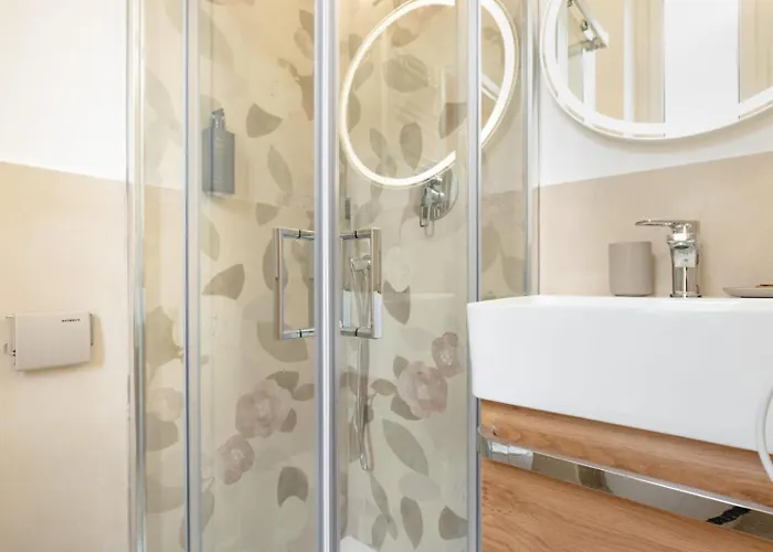 Hotel Victoria-Bike Friendly Vicino Finalborgo E Mare