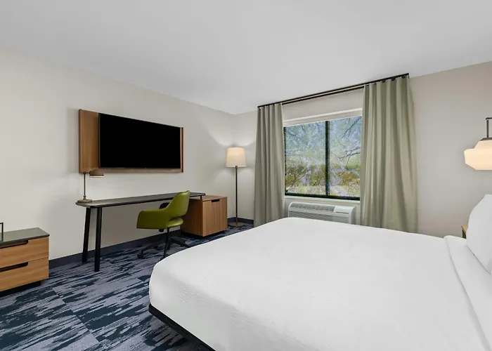 Fairfield Inn & Suites Dixon