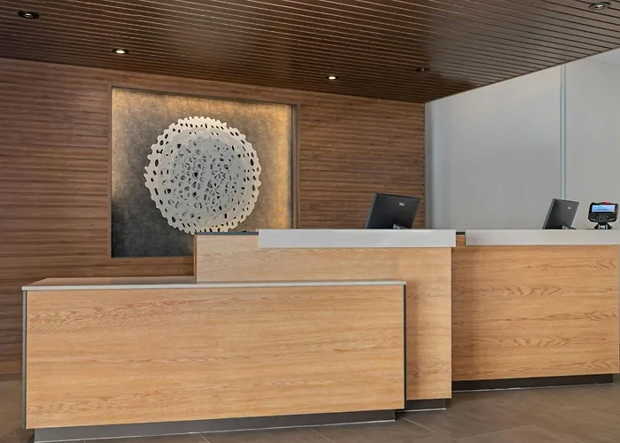 Fairfield Inn & Suites Dixon