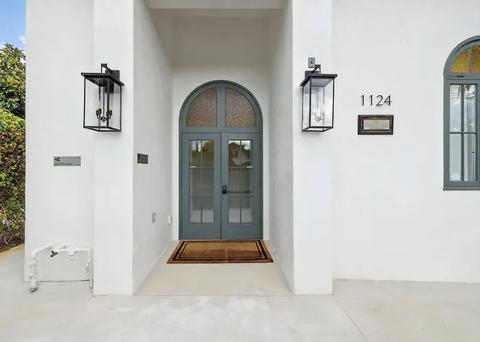 Casa Castillo, A Zenstay Hotel