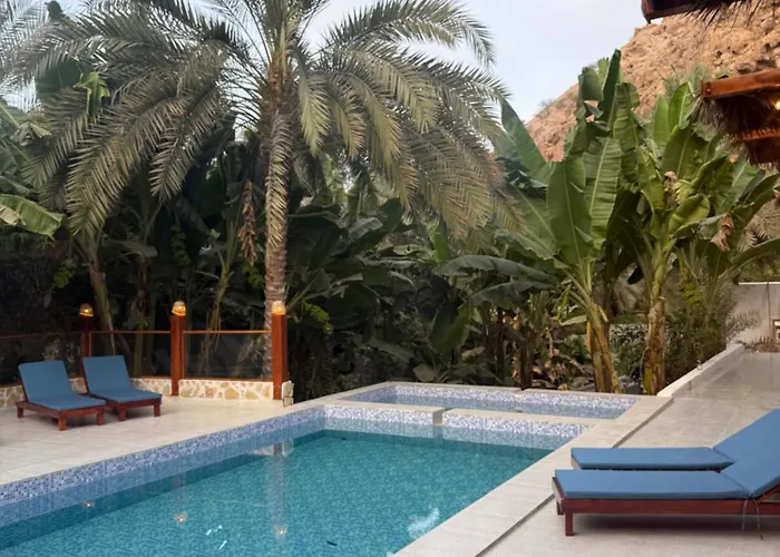 Nomad Inn Tiwi Albir