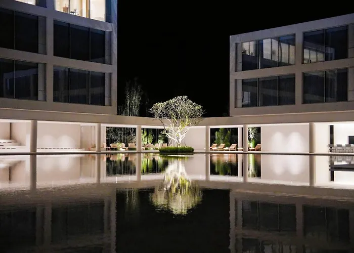 The Uechao Hotel Riyuebay