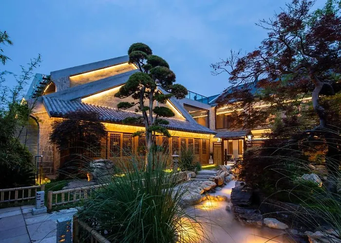 Floral Shefu Inn Rizhao Wanpingkou Dongyi Town Branch
