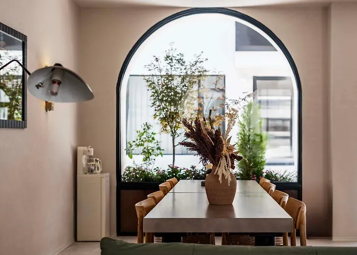 And-U Designer Homestay