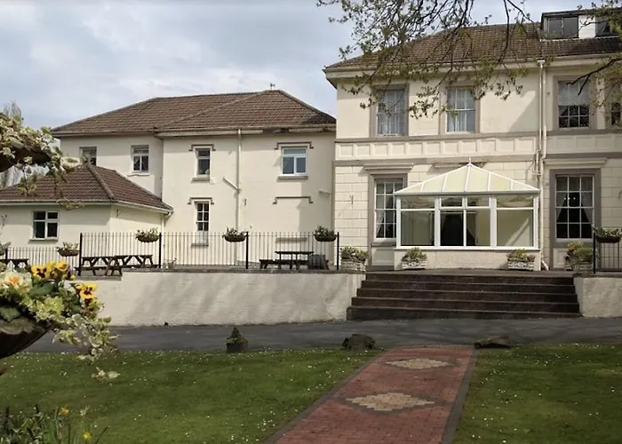 Manor Park Country House