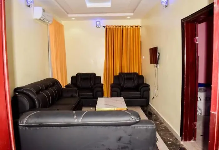 Deep Diamond Exclusive Hotel And Suites