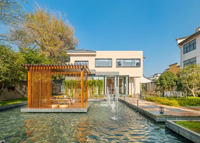 Huazhu Luxury Wuzhen Mushe Shiguang Hot Spring B&B