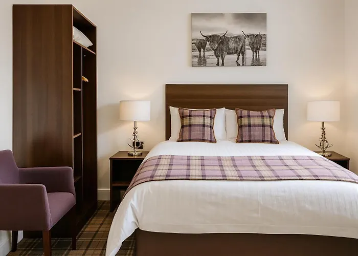 Lochmaddy Hotel
