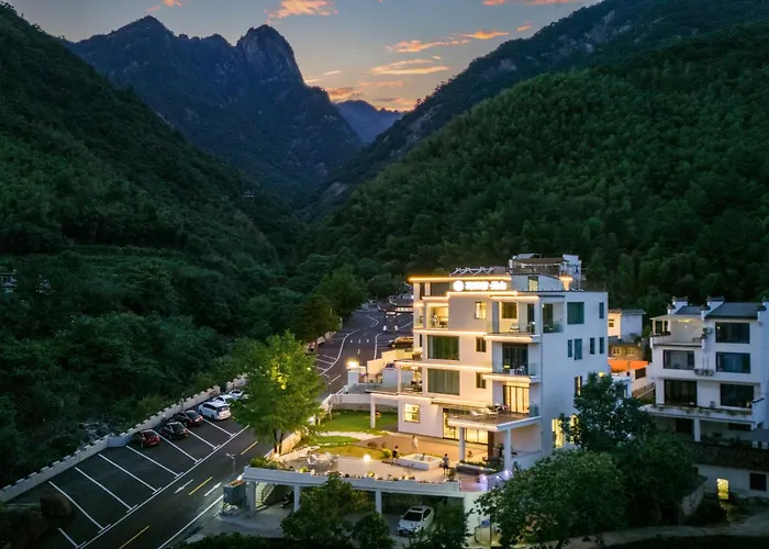 Floral Lux Hotel Huangshan Mountain View Terrace B&B, Tangkou Nandamen Branch