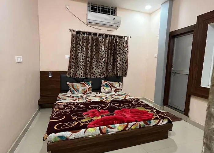 Hotel Raja Inn