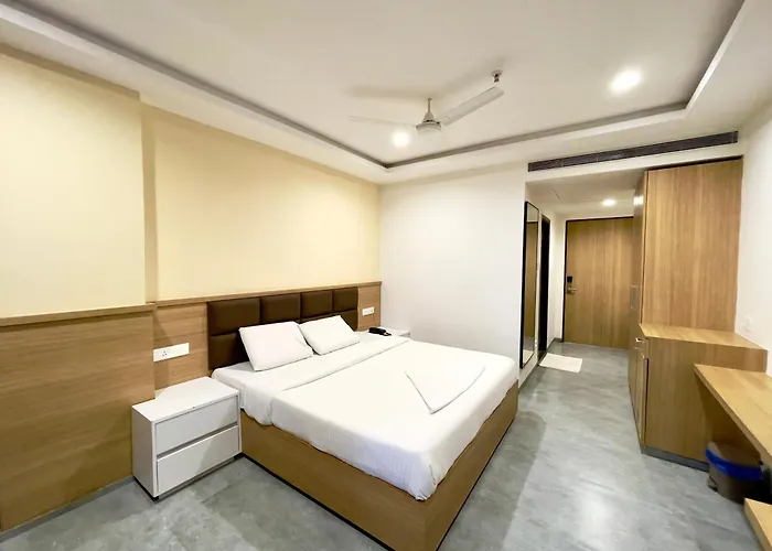 Hotel Chanakya