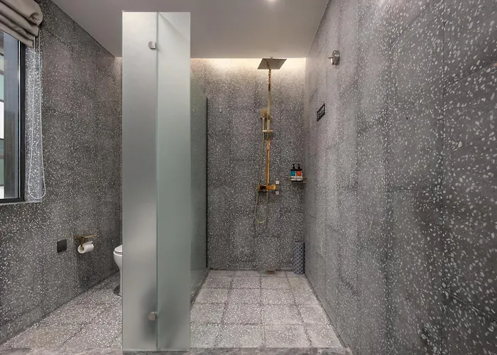 Huazhu Luxury Wuzhen Mushe Shiguang Hot Spring B&B