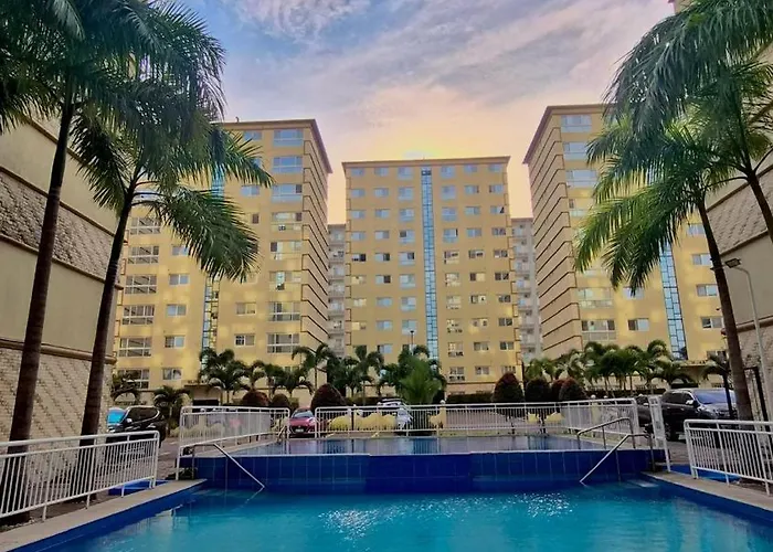 Stay At The Villages Clark 2