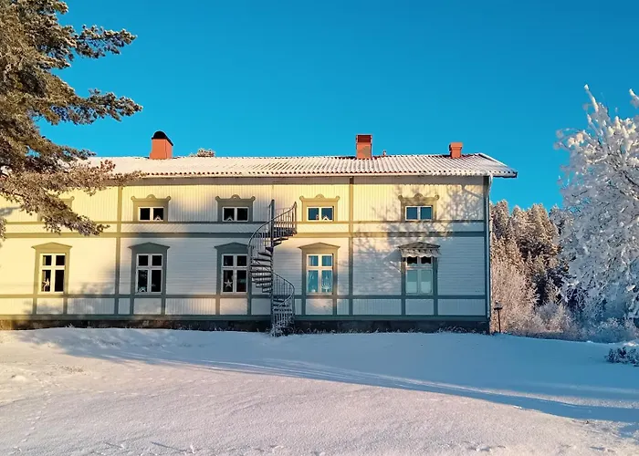 Lantlivlodge I Oesterjoern -Herrgard