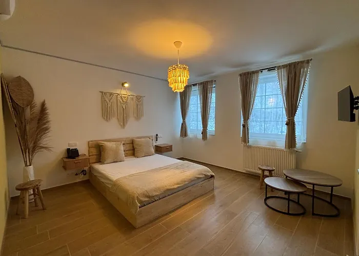 Le Bovary Hotel Riad