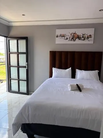 Zeus Guest House