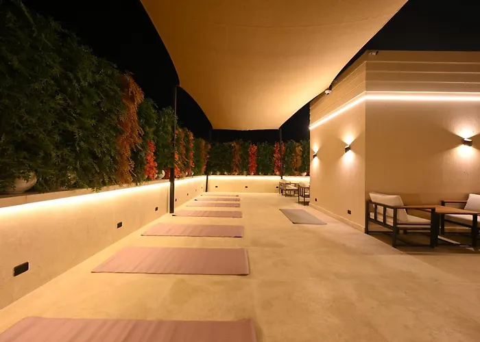 Solana Sky Pool Boutique Hotel - Golf View